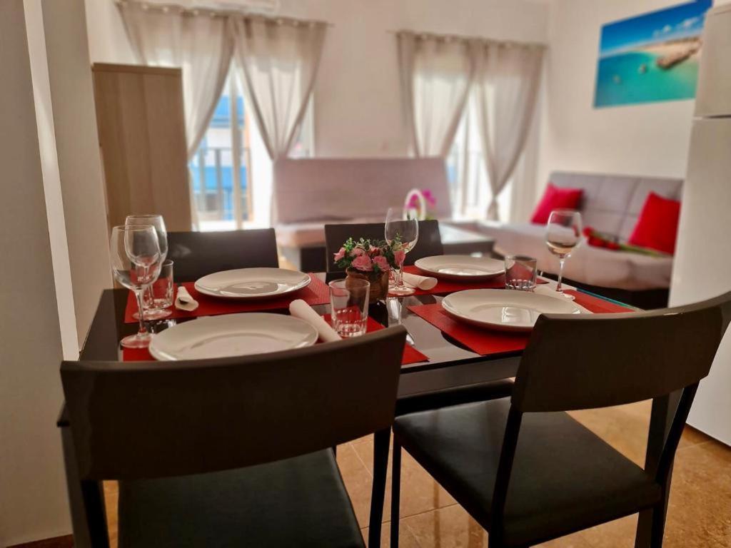 Franmay Apartments - 7 Modern Apartments Near The Beach & City, Perfect For Nomads, Travellers, Families, Watersports! ซังตามาเรีย ภายนอก รูปภาพ